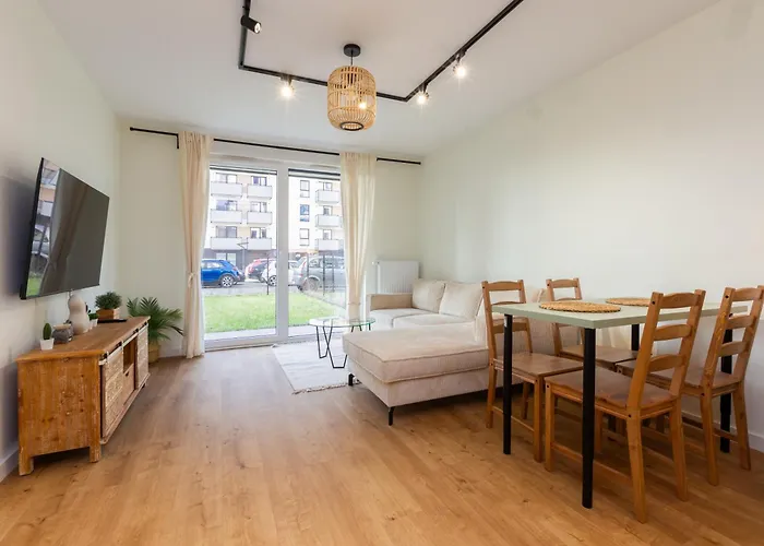 Letnicka Cosy Apartment With Garden