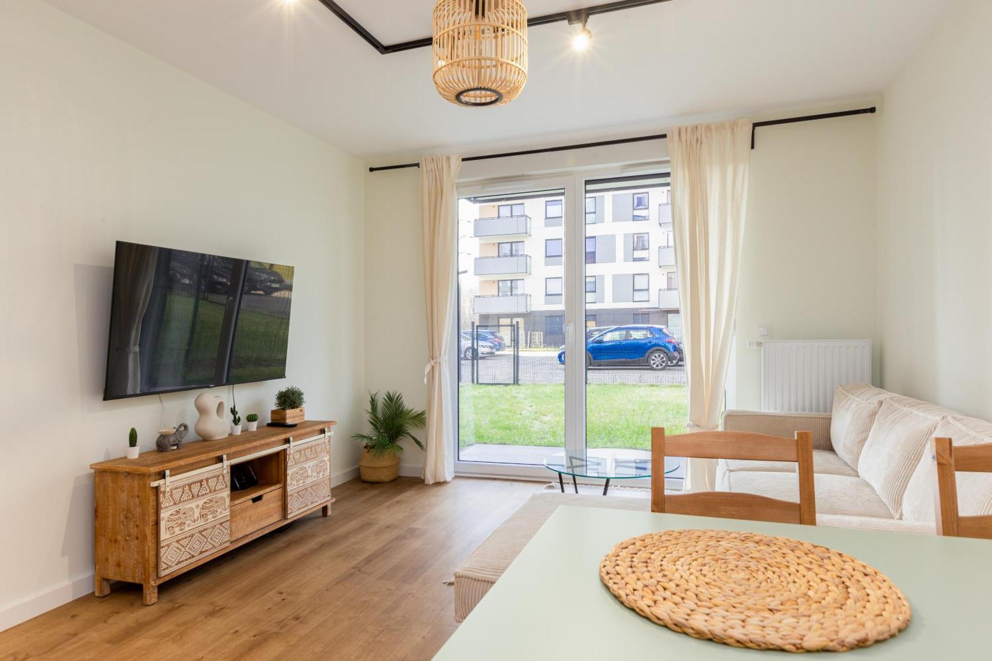 Letnicka Cosy With Garden Apartamento *